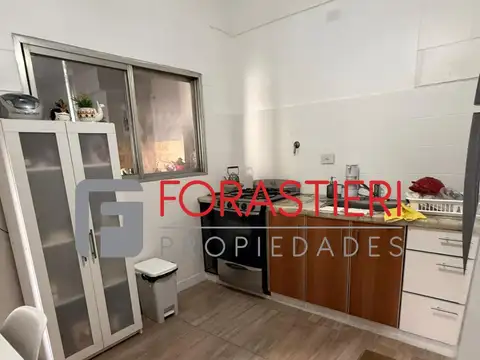 Depto Tipo Casa en Venta con 1 cocheras