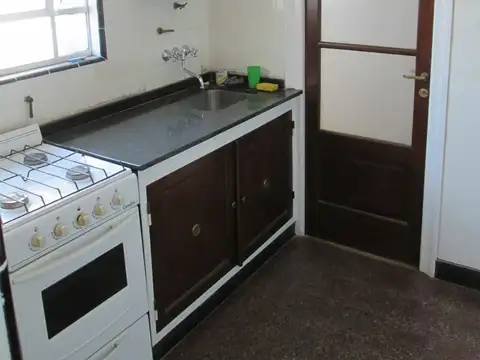 Oficina en Alquiler 90 años