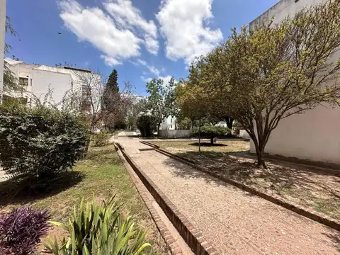 VENTA DEPARTAMENTO DOS DORMITORIOS C/ESCRITURA PB