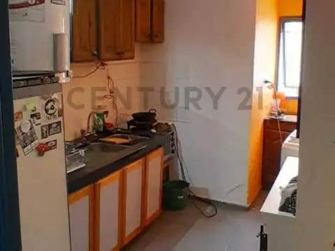 Departamento 5 ambientes con 1 baño