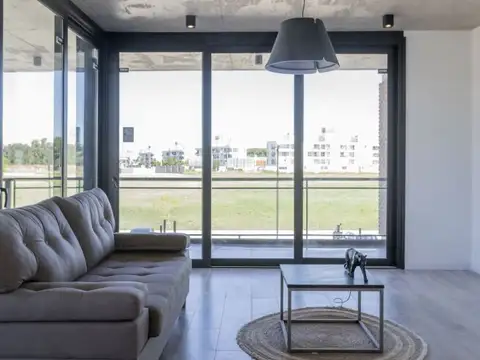 Departamento 3 ambientes en venta en Canning