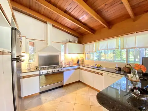 Casa en Venta en Canning, USD 900.000