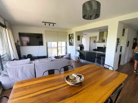 Departamento 4 ambientes con 2 baños