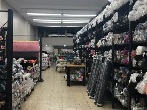 Galpon en Alquiler en Centro, USD 5.000