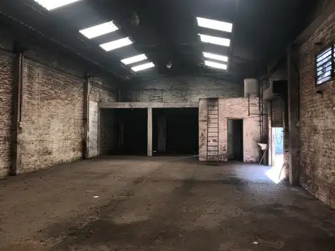 Galpon en Alquiler en Adrogue, $ 1.700.000