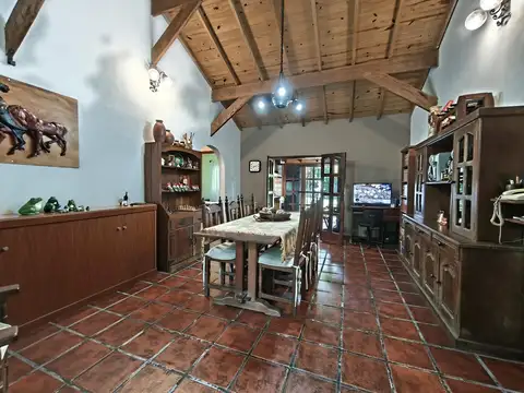 Casa en Venta con 1 cochera