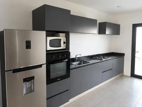 Casa 3 ambientes con 2 baños