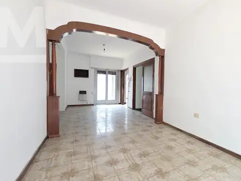 Departamento 5 ambientes con 1 baño