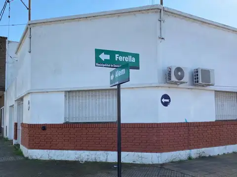ESQUINA en Venta en Ensenada