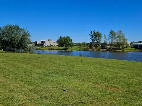 Terreno en Venta en El Cazal, USD 80.000