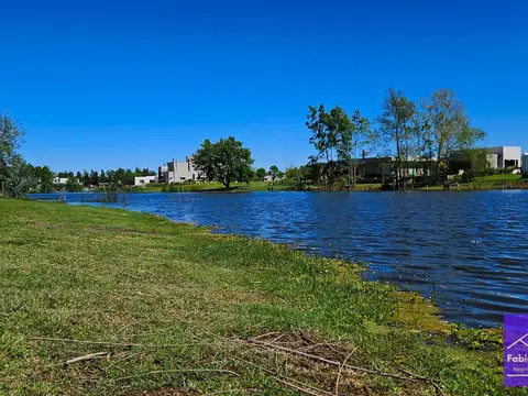 Terreno en Venta de 1217,0 m2