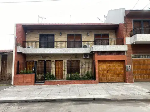 Depto Tipo Casa en Venta de 3 dormitorios