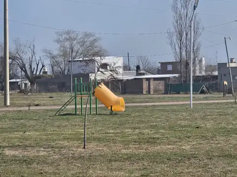 Terreno en Venta 30  mts Fondo