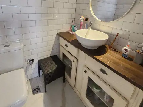 VENTA CASA 6 AMB. SAN SEBASTIAN  ESCRITURABLE