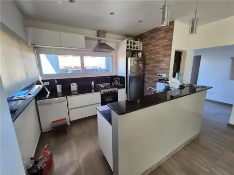 Casa en Alquiler de 3 dormitorios