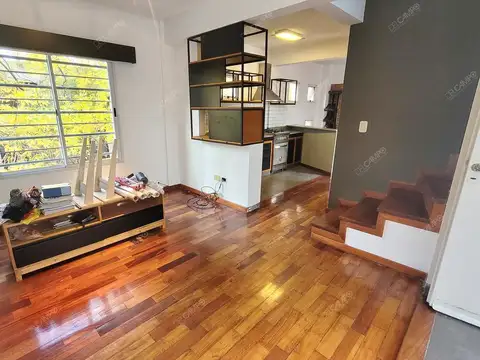 Depto Tipo Casa en Alquiler de 3 ambientes