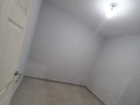 Depto Tipo Casa en Venta de 5 ambientes