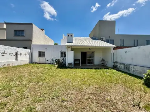 VENTA CASA 3 DORM TEJAS 2