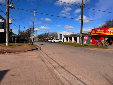 LOCAL VENTA SAN VICENTE SOBRE AV. SARMIENTO SON 4