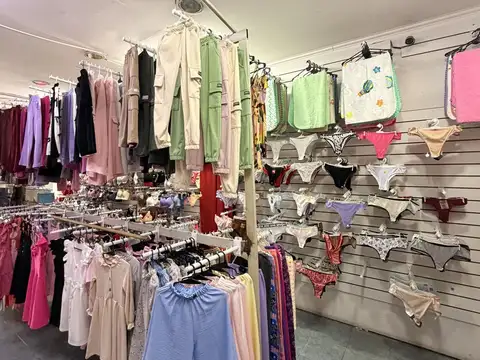 Local en Venta 57 años
