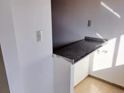 Departamento en Alquiler en Villa Gobernador Galvez, $ 560.000