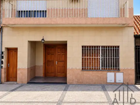 PH en venta de 3 dormitorios en Gerli