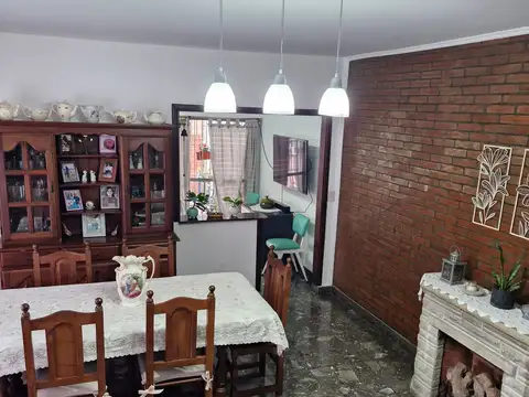 Depto Tipo Casa en Venta en Gerli, USD 110.000