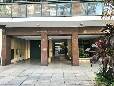 Avenida Crámer 1800