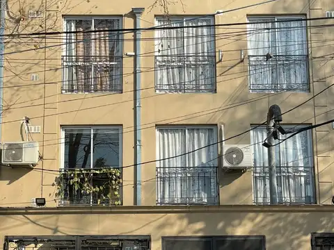 DEPARTAMENTO 2 AMB CON TERRAZA PROPIA   EN VENTA   VILLA SARMIENTO