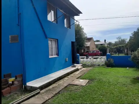 Casa en Venta con 5 cocheras