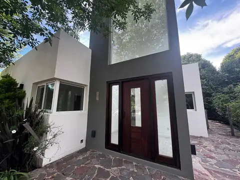 Casa en Alquiler en San Matias, USD 1.950