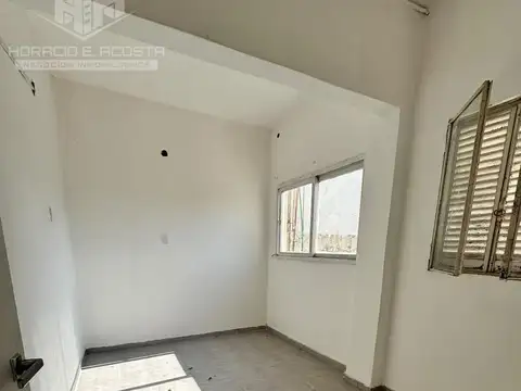 Depto Tipo Casa en Alquiler de 1 dormitorio