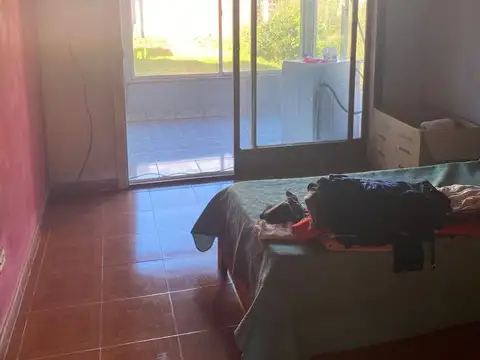 Depto Tipo Casa en Venta en Banfield, USD 138.000