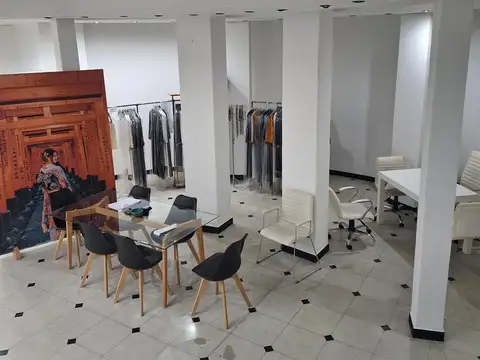 Local en Venta Via Pública