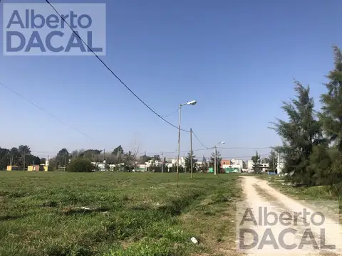 Terreno en Venta en 409/139 y 141 Villa Elisa - Alberto Dacal Propiedades