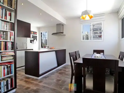 Casa en Alquiler con 1 cochera