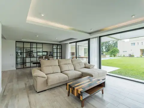 Azahares del Paraná - Km 25 RP21