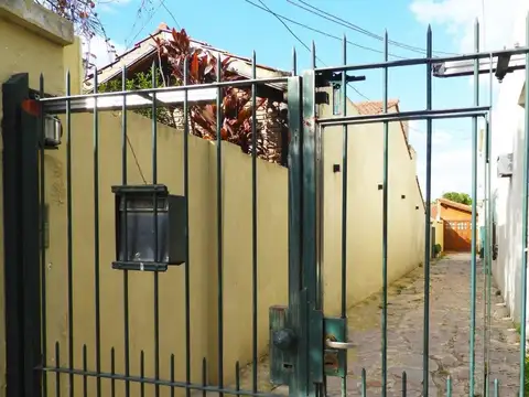 Depto Tipo Casa en Venta de 4 ambientes