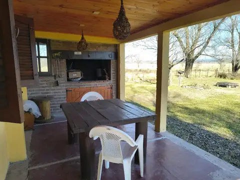 Casa en Venta con 1 cochera