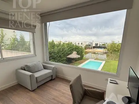 Casa en Alquiler Temporal con 1 cochera