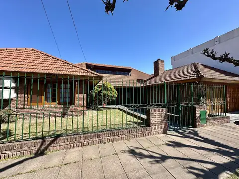 Urquiza al 1000