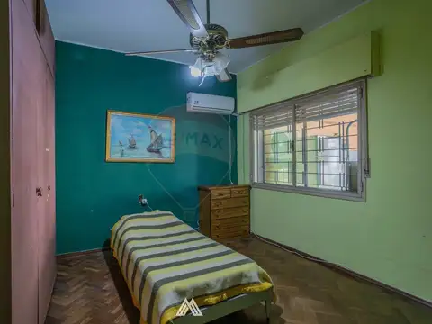 Casa 5 ambientes con 1 baño