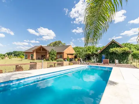 VENTA- 5 AMBIENTES- 1 Ha- PISCINA- LA MACARENA