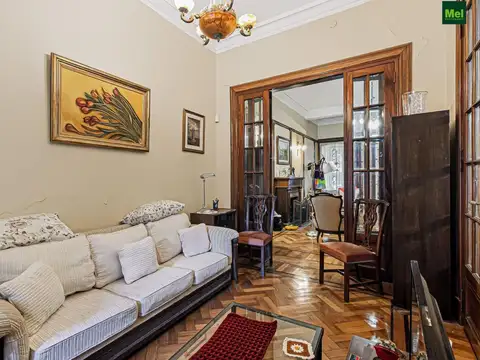 Casa 5 ambientes con 3 baños