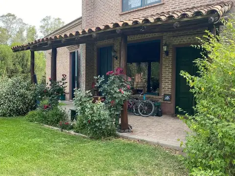 Casa en Alquiler en Chacras Del Molino, USD 1.300