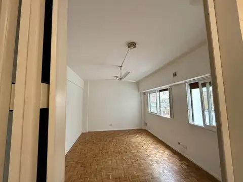 José Antonio Cabrera 3300, Piso 2