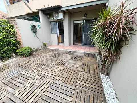Depto Tipo Casa en Alquiler en Villa Ballester, $ 980.000