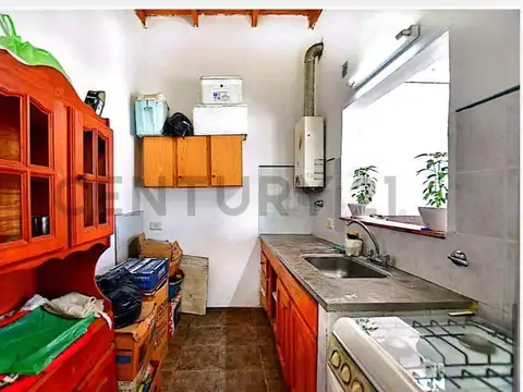 calle 38 200, Piso 0