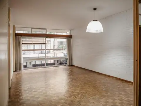 VENTA CUATRO AMBIENTES EN EL CORAZON DE RECOLETA