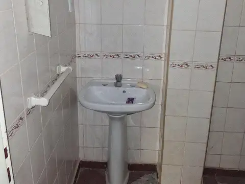 Departamento en C. Comercial